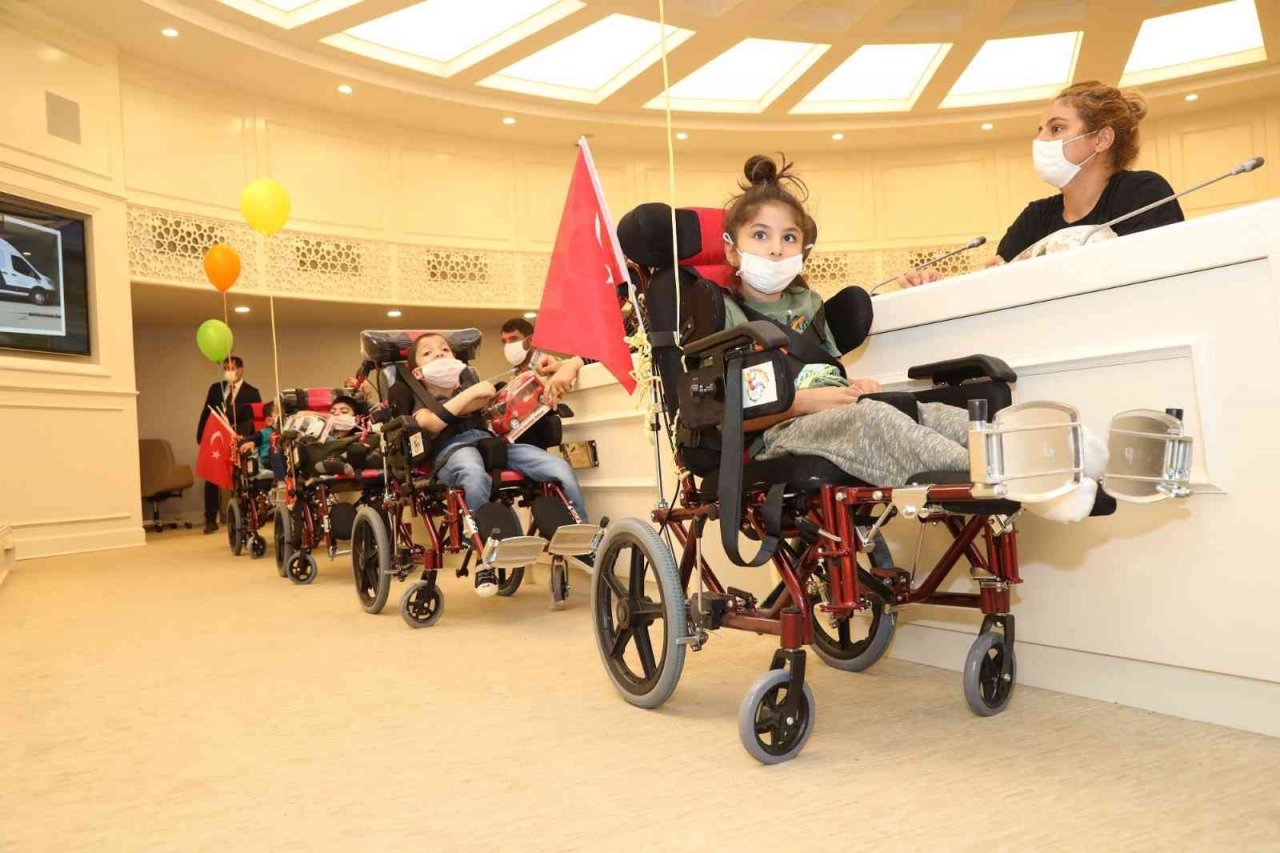Gaziantep Büyükşehir, 7 milyonu aşkın yaşlı ve engellinin yaşamına dokundu
