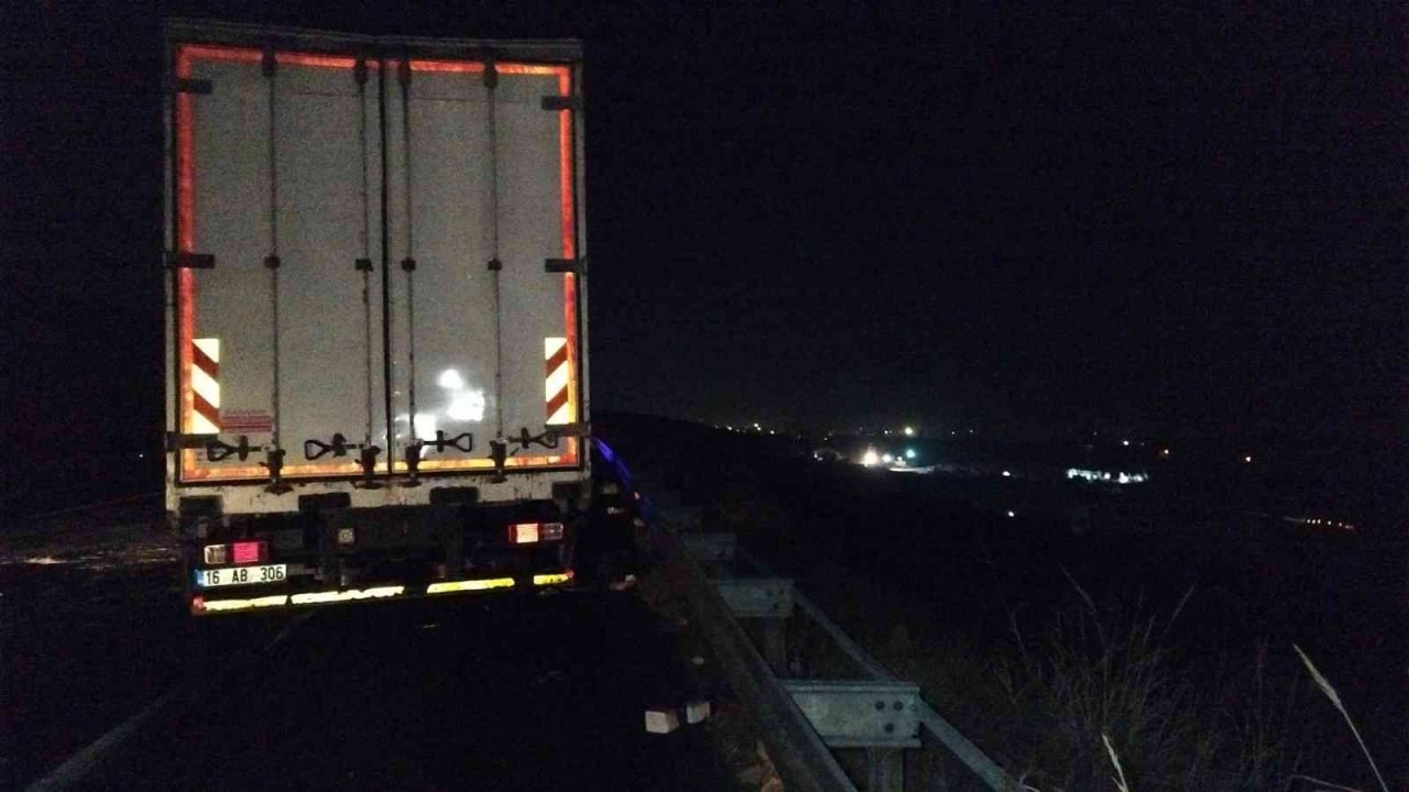 Otobanda inanılmaz ölüm