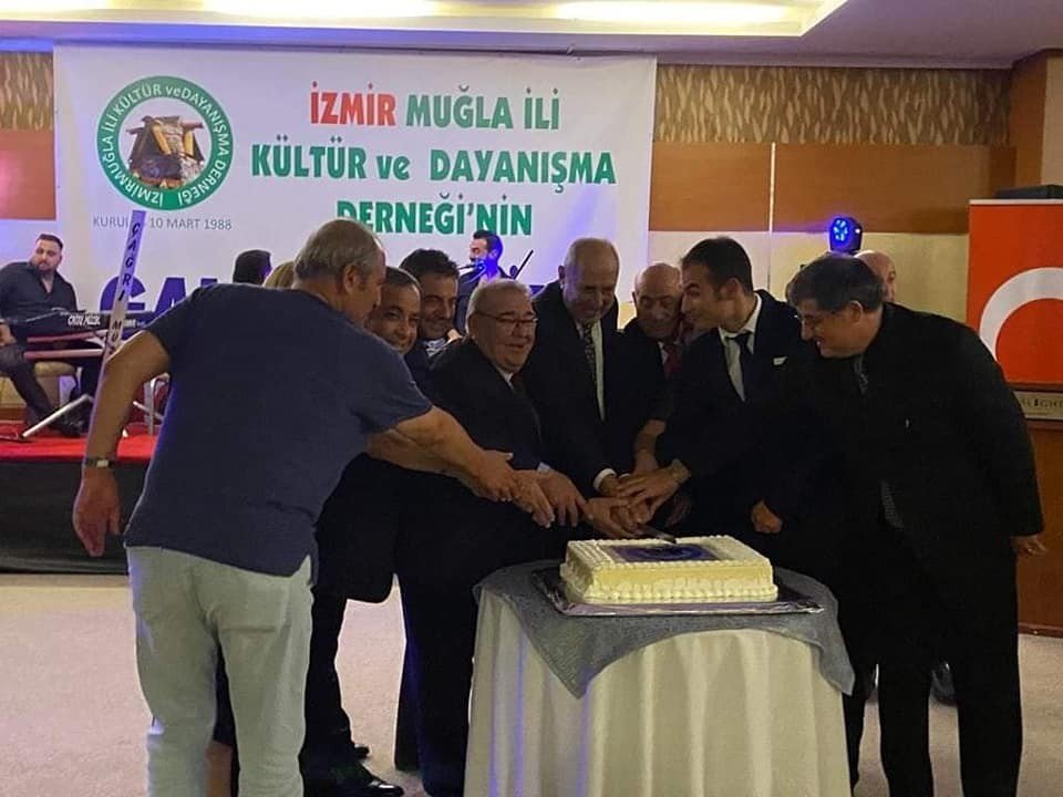 İzmir’deki Muğlalılar Kuşadası’nda buluştu