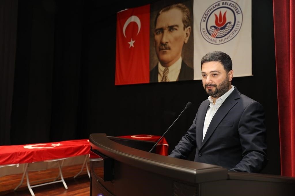 Kağıthane’de 22 zabıta asaletlerini aldı