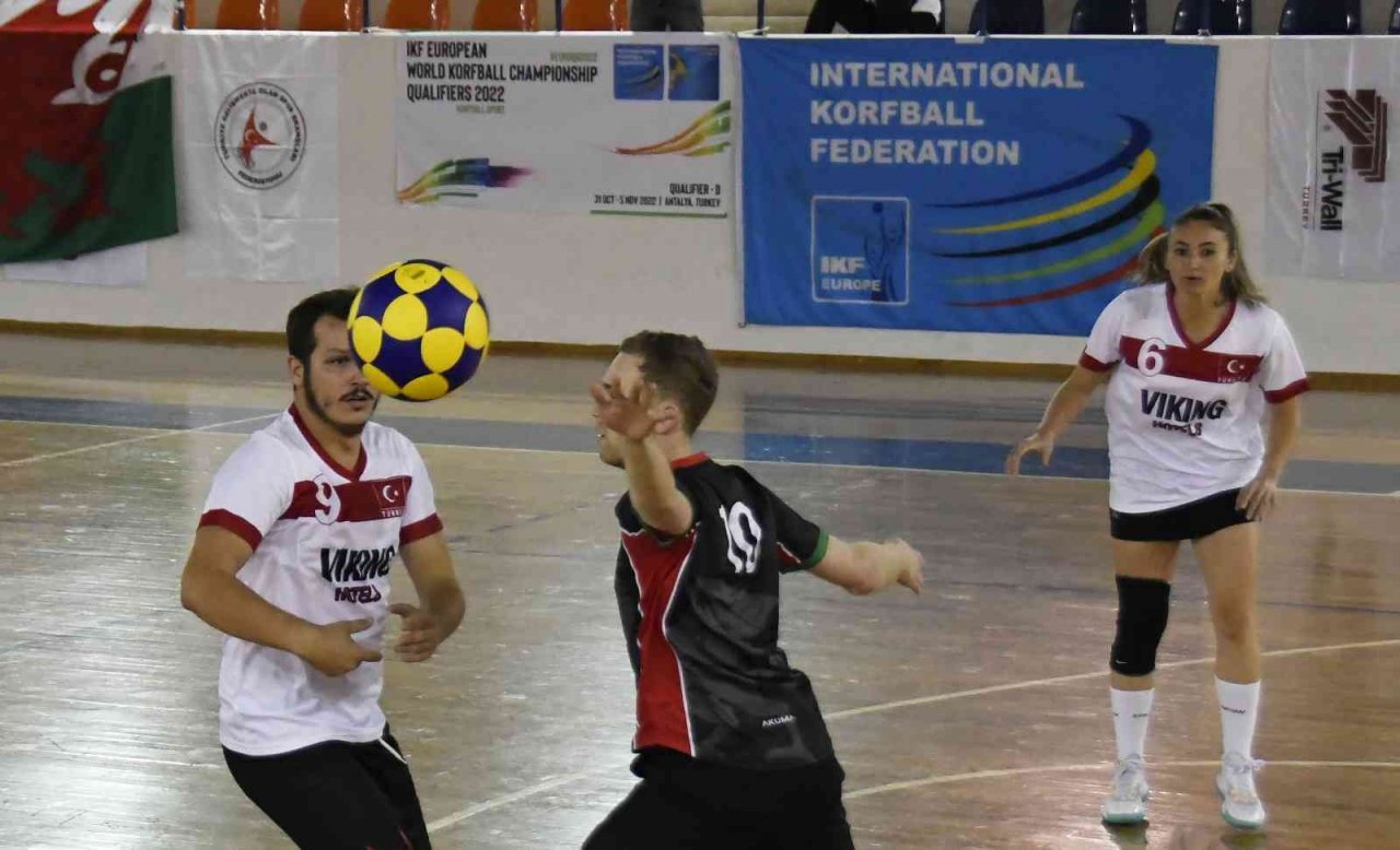 Kemer’de korfbol heyecanı sona erdi
