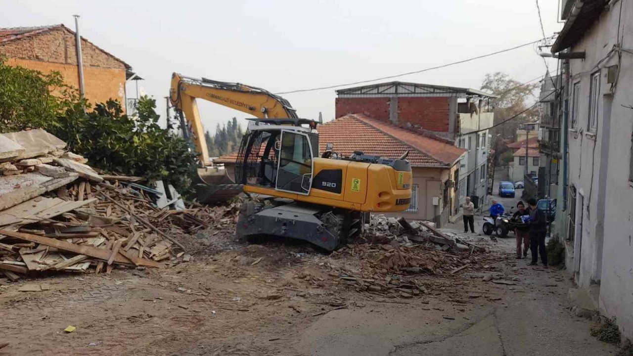 Osmangazi’den nefes aldıran yıkım
