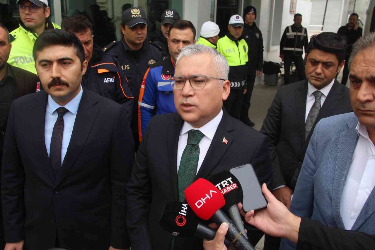 Vali Şimşek, “Kaza soruşturuluyor”