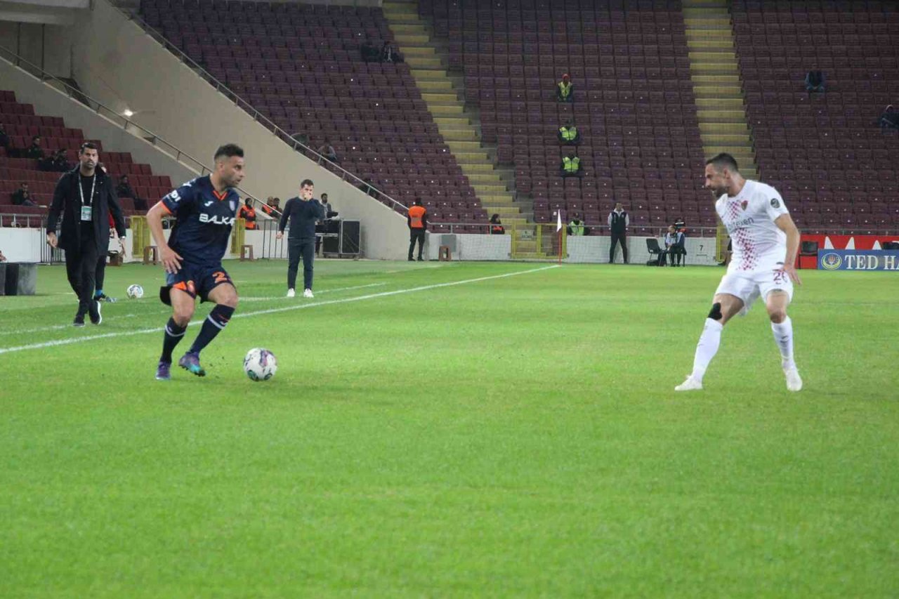 Spor Toto Süper Lig: A. Hatayspor: 3 - Başakşehir: 3 (Maç sonucu)