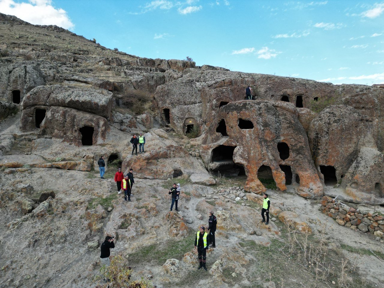 Motosiklet ve Scooter Grubu üyeleri Şuhut ilçesini gezdi