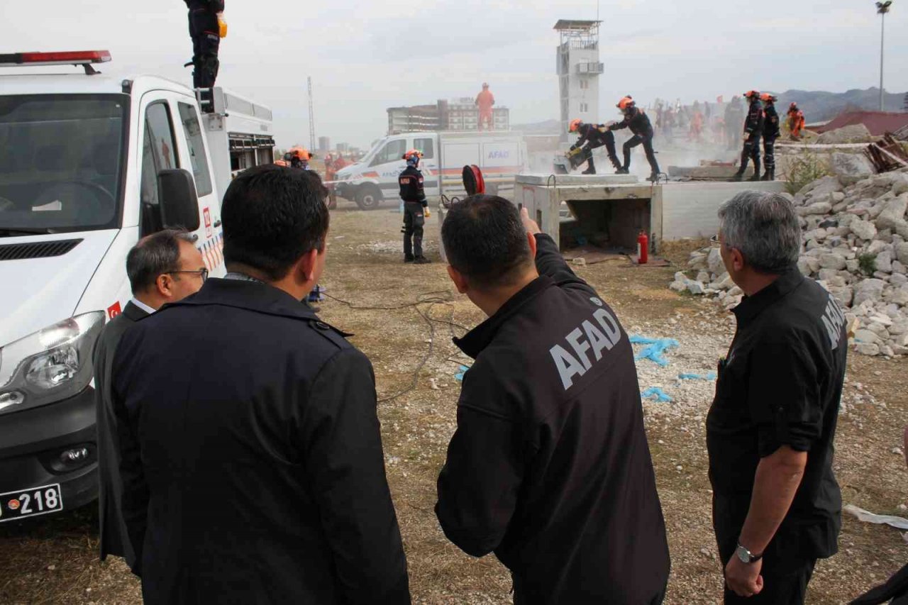 Yerel düzey kentsel arama kurtarma tatbikatı yapıldı