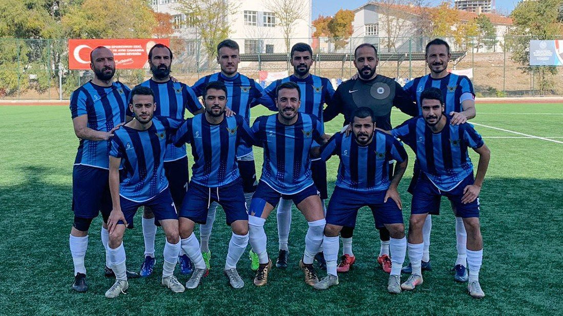 Yenimahalle Belediyespor, galibiyete doymuyor