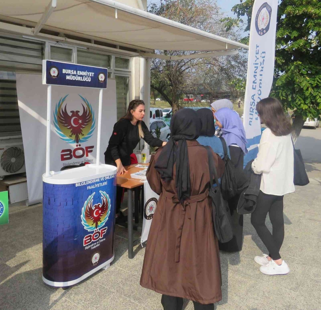 ’El Ele Güvenli Geleceğe’ projesiyle 14 bin 500 öğrenciyle iletişime geçildi