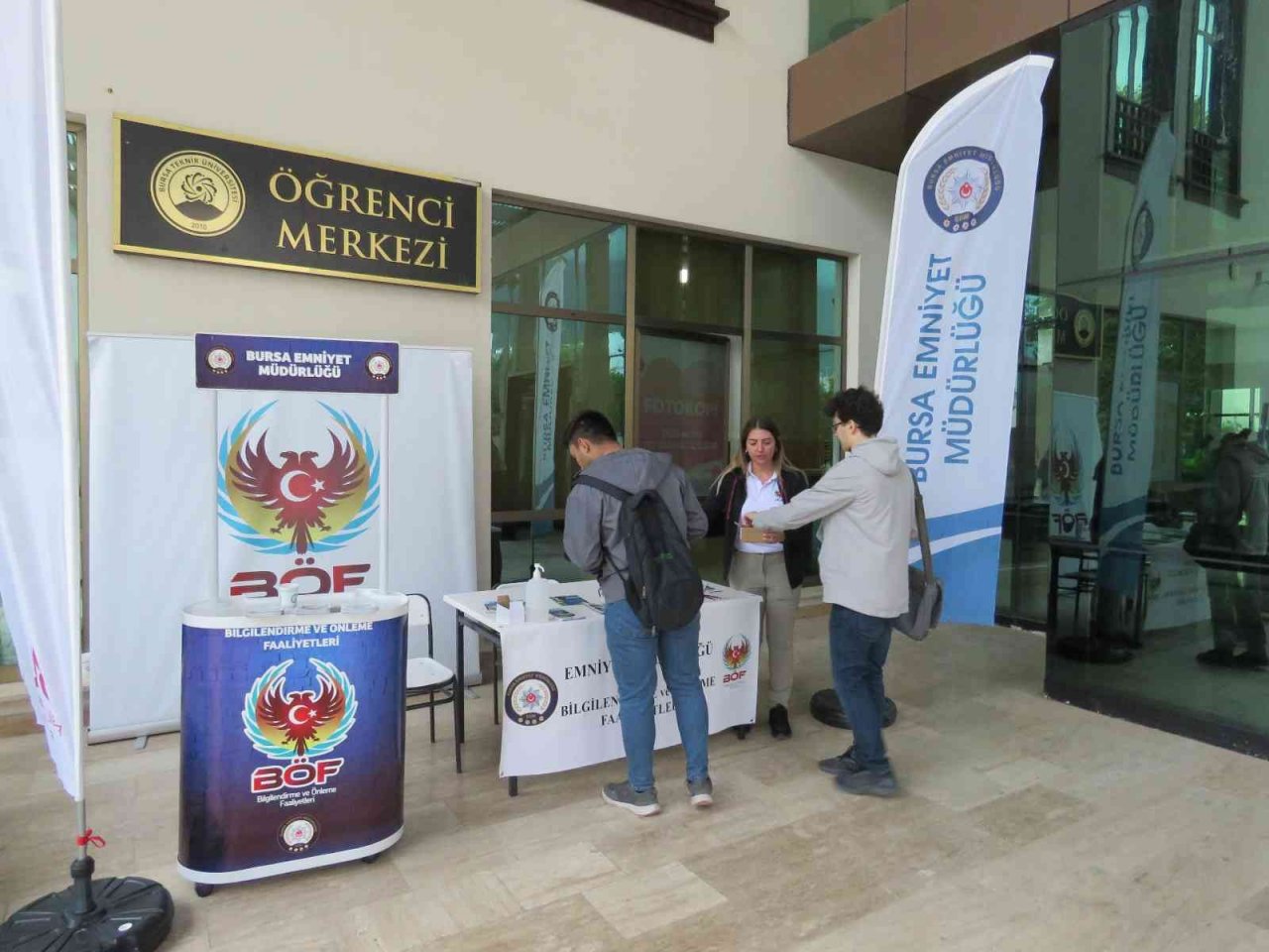 ’El Ele Güvenli Geleceğe’ projesiyle 14 bin 500 öğrenciyle iletişime geçildi