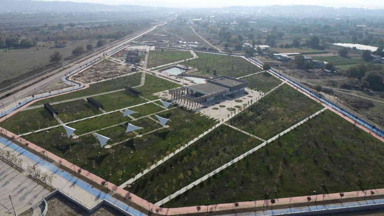 Mustafakemalpaşa’ya 76 dönümlük Millet Bahçesi