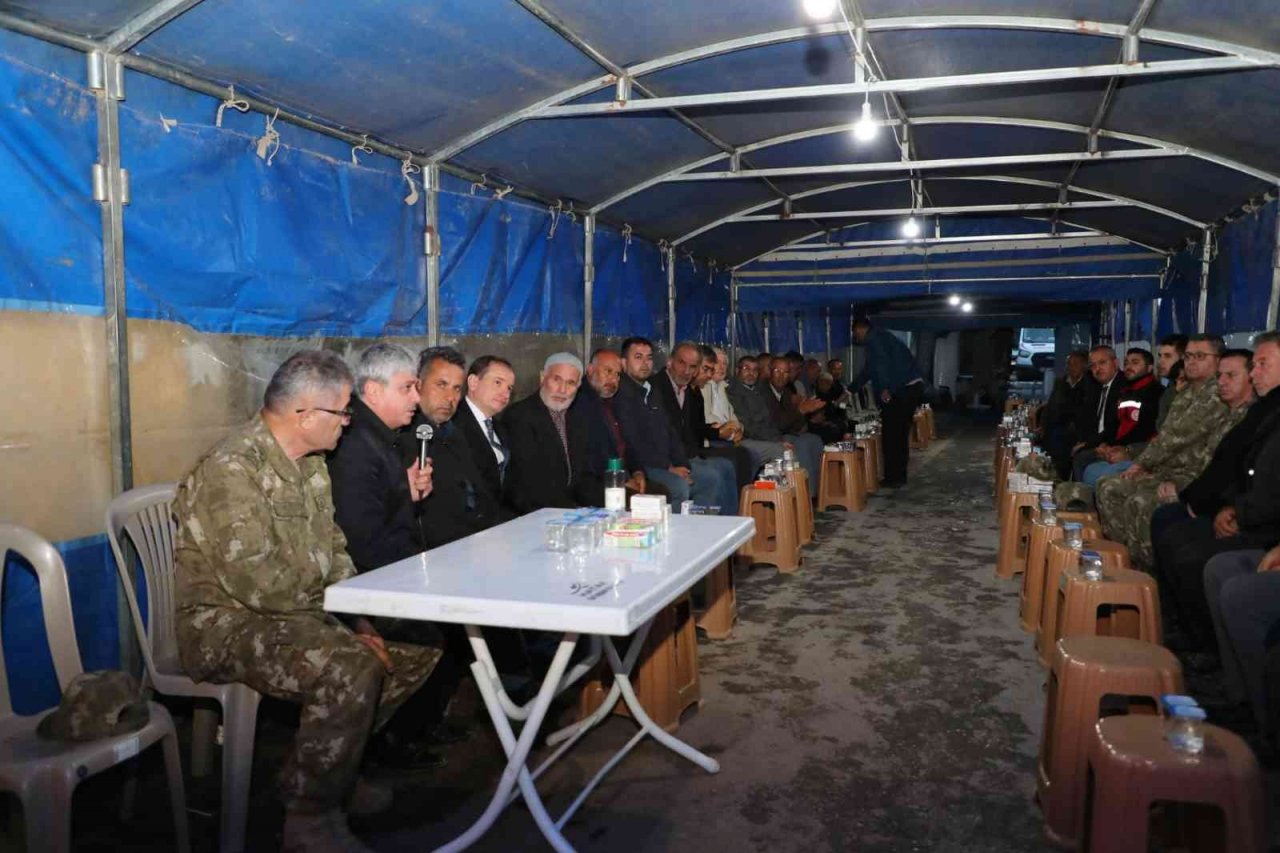 Vali Doğan: "Her zaman şehit ailelerimizin yanındayız"