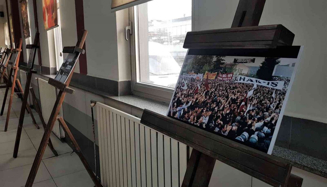KARDEMİR’in kapatılmasına karşı eylemlerin yıl dönümünde fotoğraf sergisi açıldı