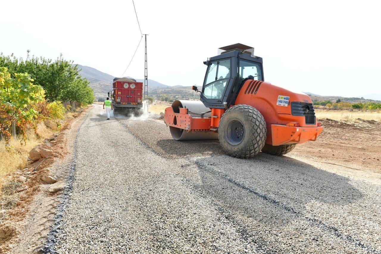 Yeşilyurt Kırlangıç’a konforlu yol