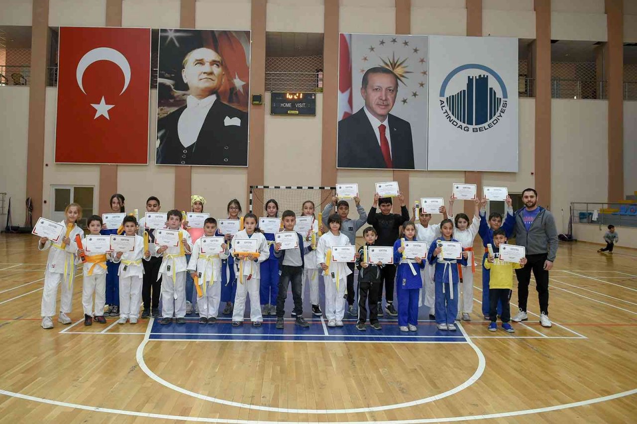 316 Altındağlı minik, judocu oldu