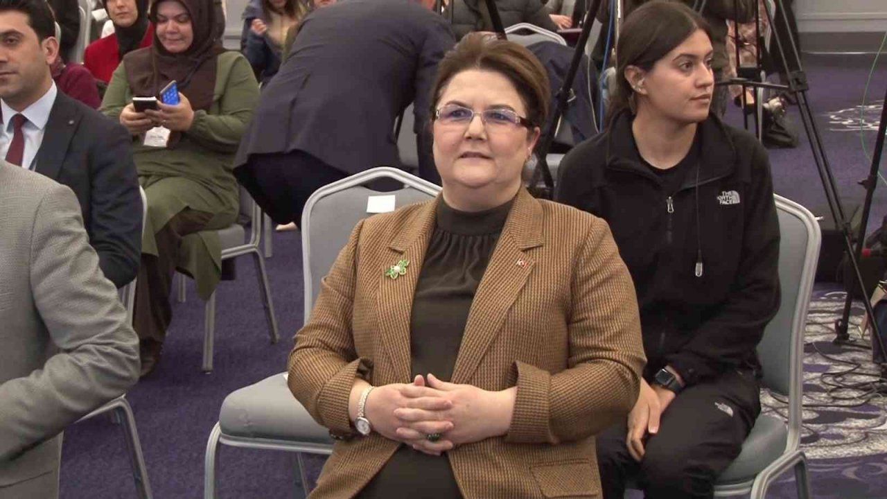 Bakan Derya Yanık: “Türkiye göç ve mülteciler bakımından köprü vazifesi görüyor”