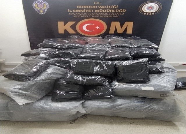 Burdur Emniyetinden kaçakçılık operasyonu