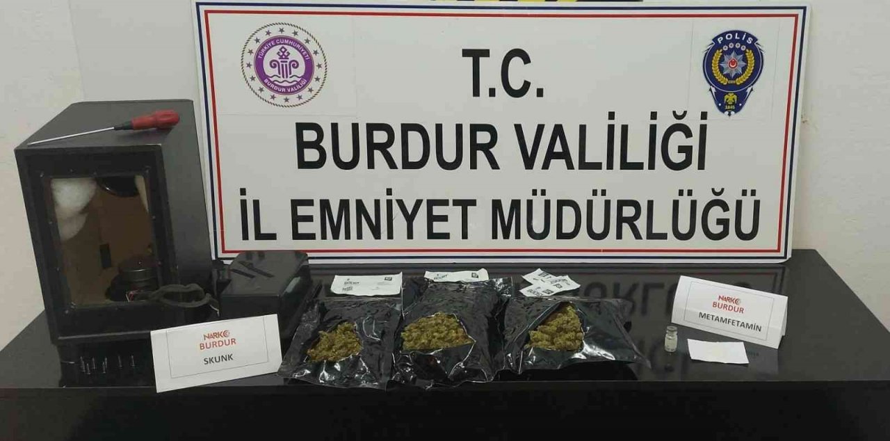 Burdur’da uyuşturucu operasyonu: 2 tutuklama