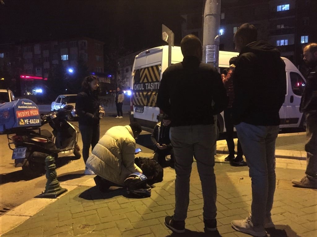 Şoför kaldırıma, kask yola fırladı