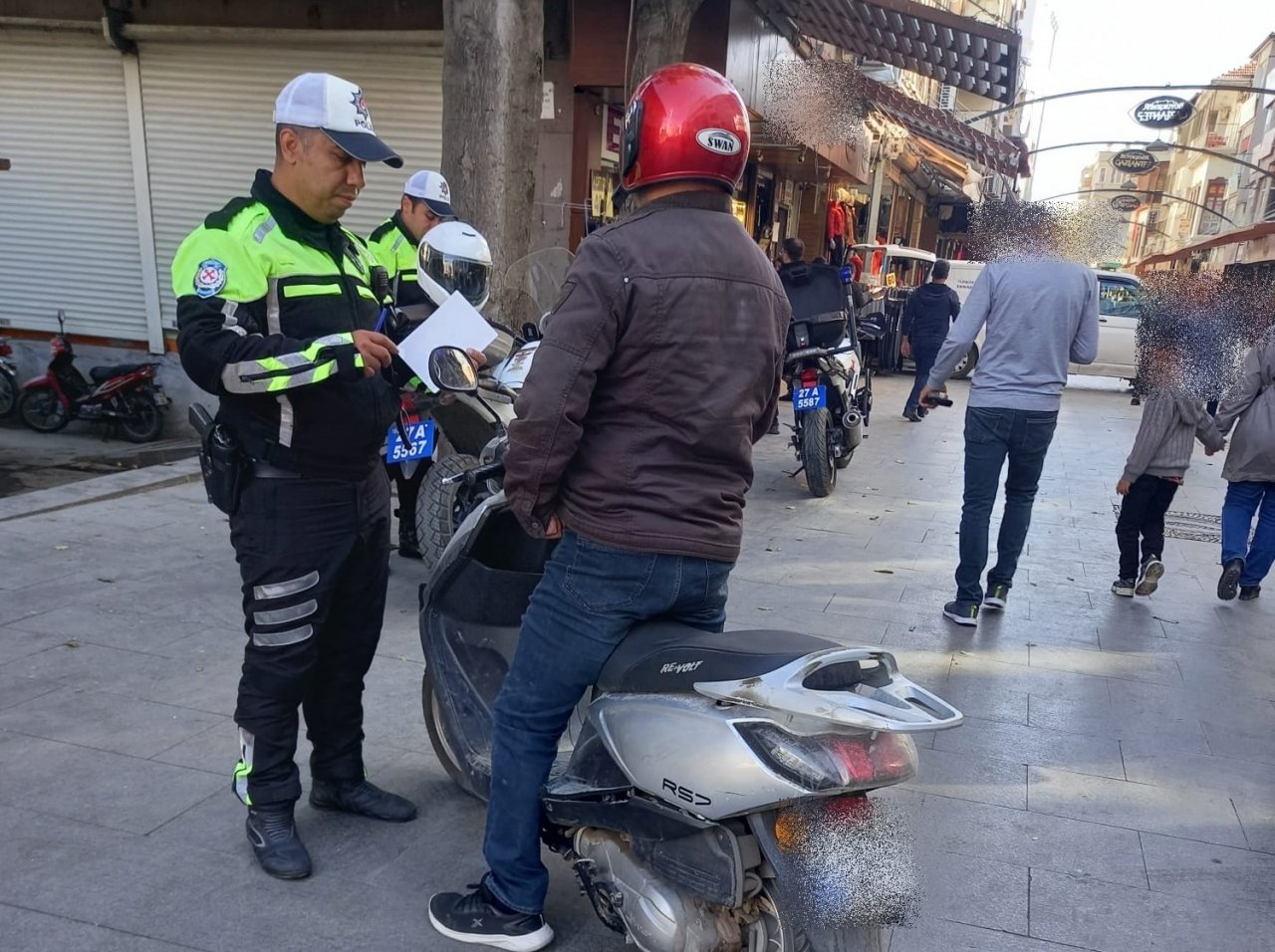 Gaziantep’te 33 motosiklet trafikten men edildi.