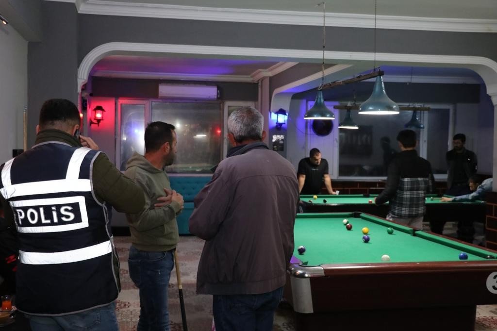 Yurt genelinde yasadışı bahis ve kumar uygulaması