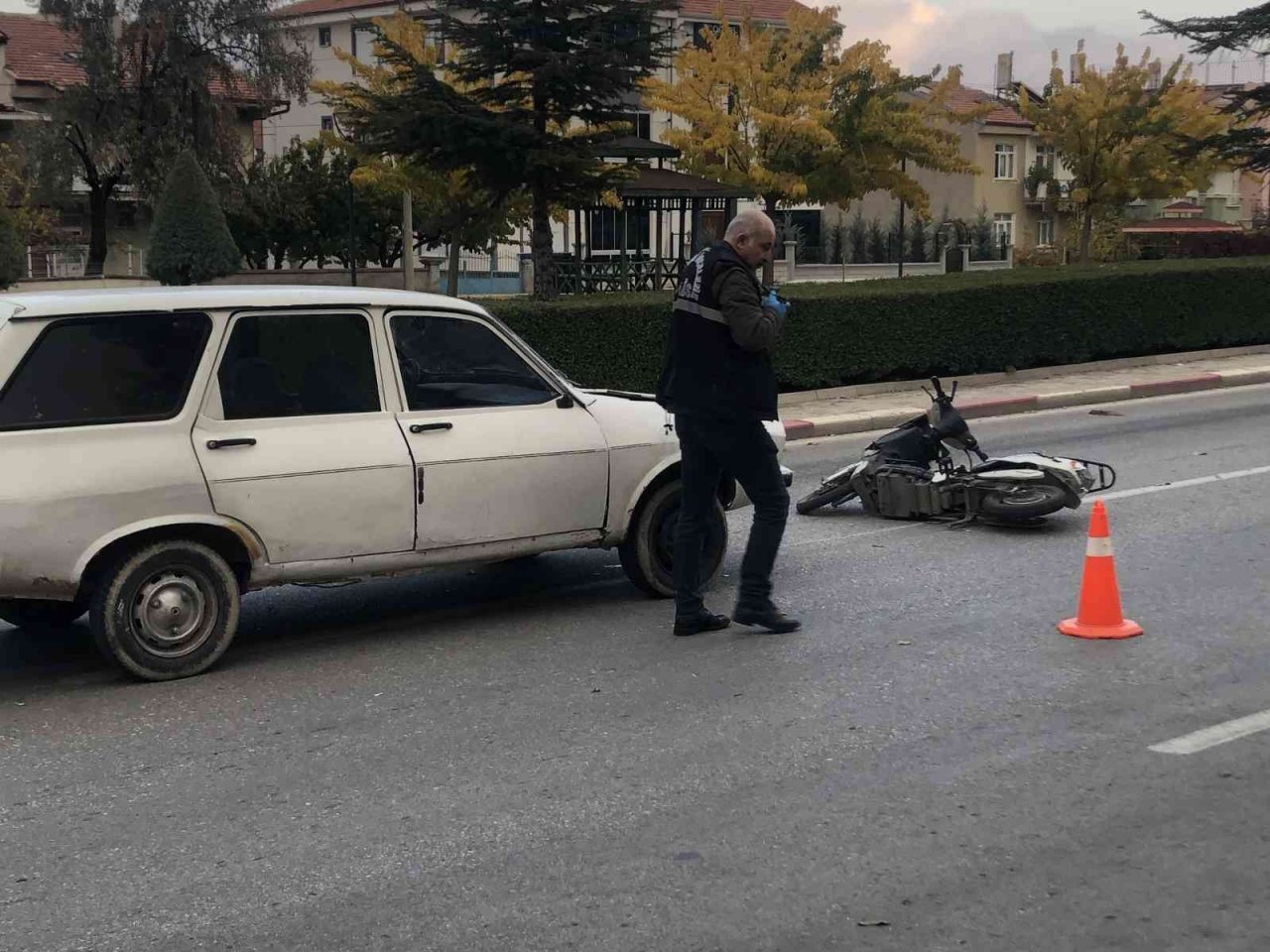 Karaman’da otomobilin çarptığı bisiklet sürücüsü ağır yaralandı