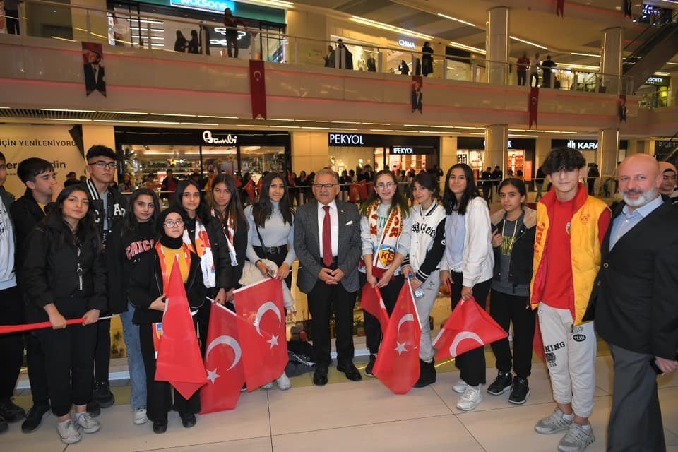 ’Kayserispor Aşkı Sergisi’ açıldı