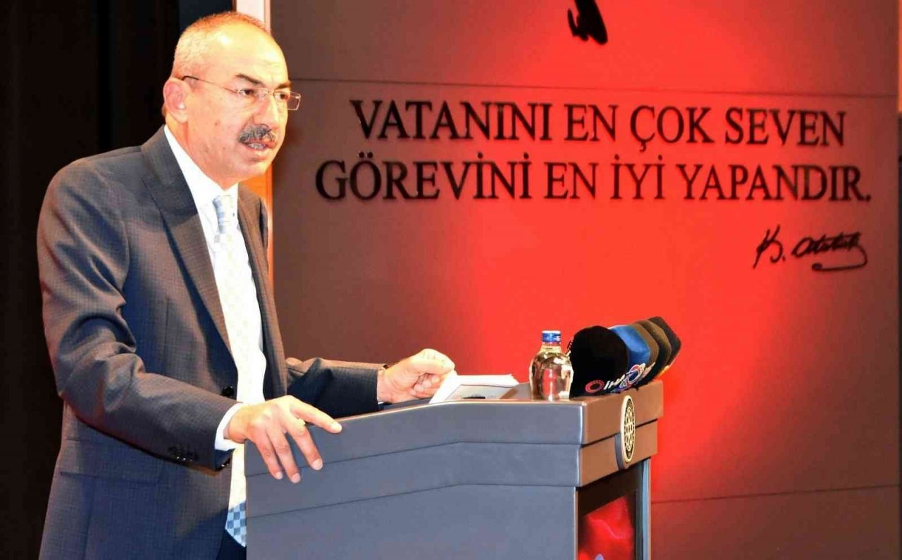 Kayseri protokolünden "10 Kasım" mesajları