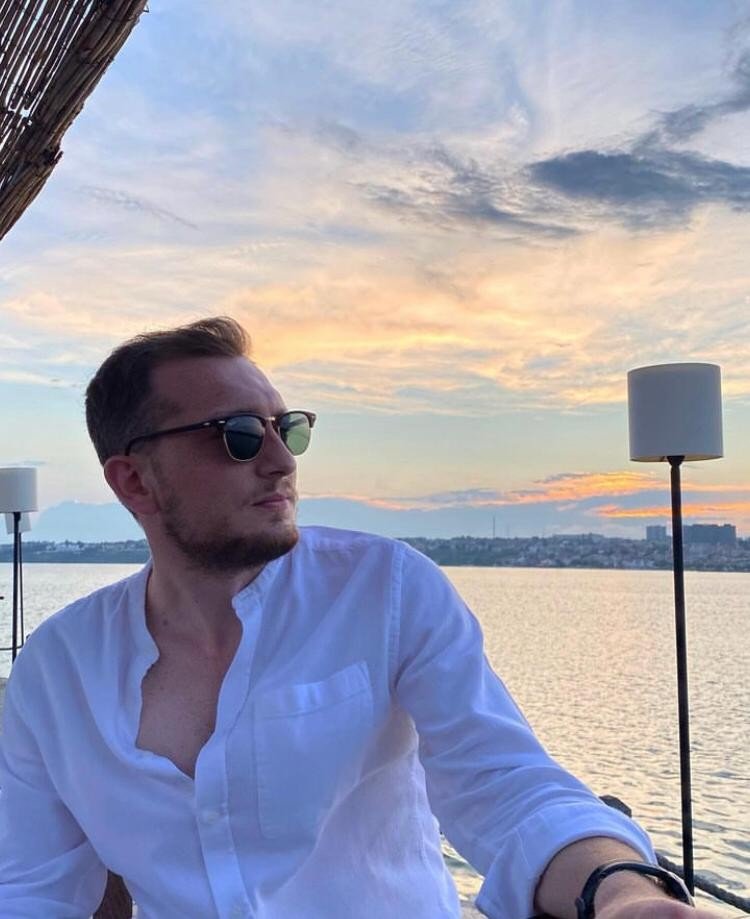 Küçükçekmece’de 22 yaşındaki gencin yemekten zehirlenerek öldüğü iddiası