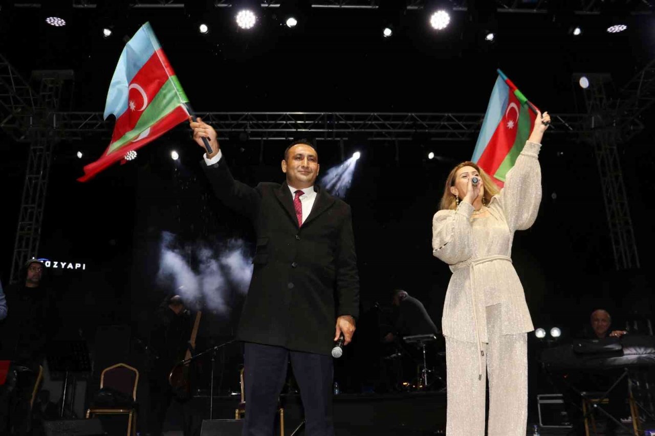 Karabağ’ın zaferi Toroslar’da coşkuyla kutlandı