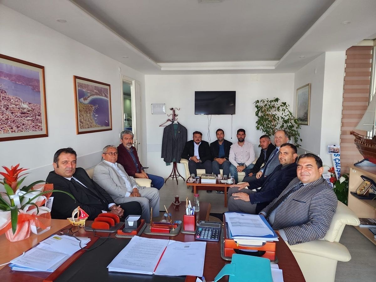 Fethiye’de 220 bin liralık cep telefonu çalan hırsızlar tutuklandı