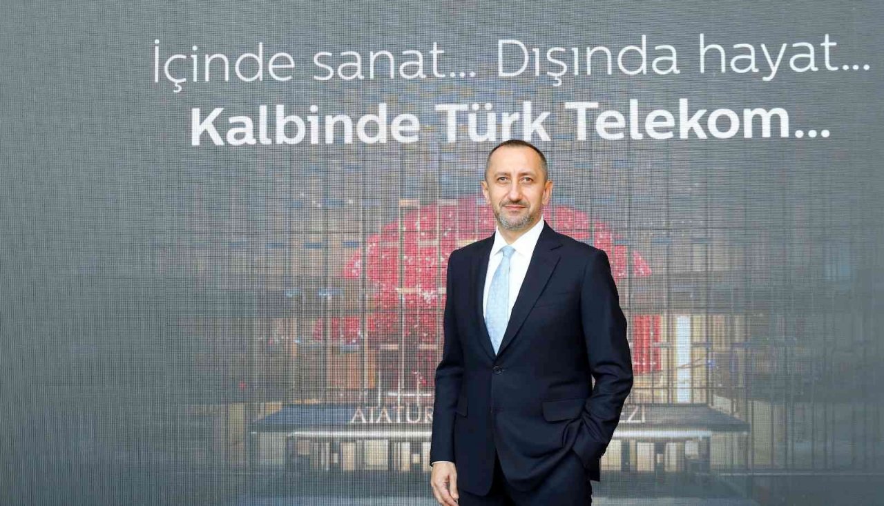 Türk Telekom yılın ilk 9 ayı güçlü büyüdü yatırım hedefini 14 milyar TL’ye yükseltti