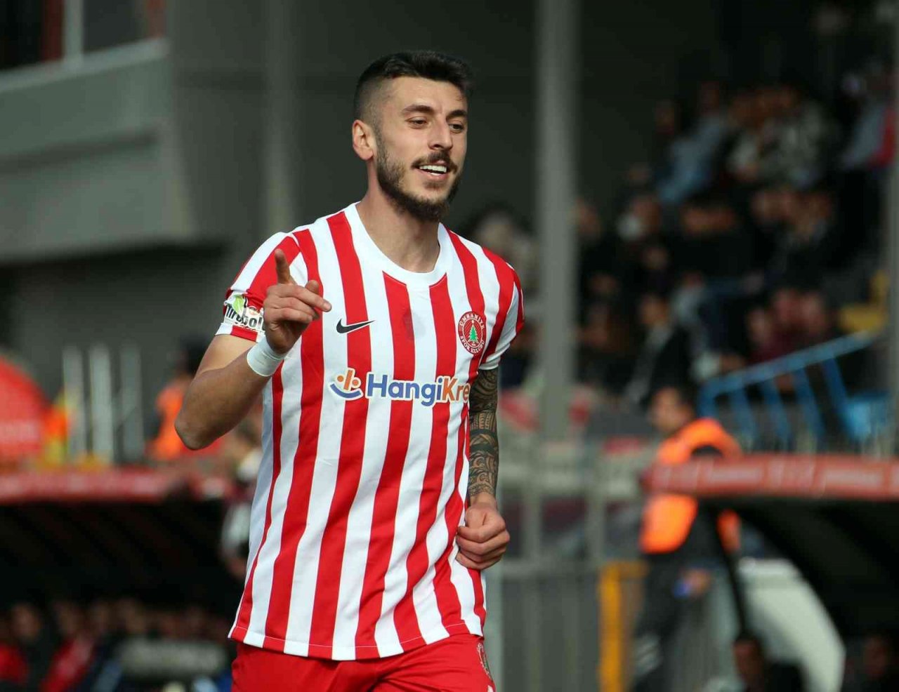 Ziraat Türkiye Kupası: Ümraniyespor: 4 - Efeler 09 Spor Futbol Kulübü: 0