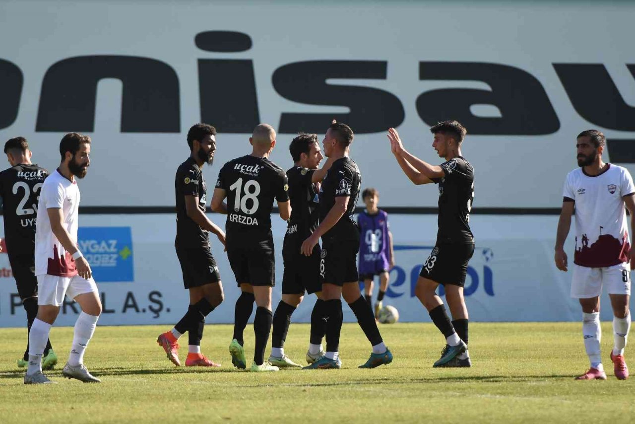 Ziraat Türkiye Kupası: Manisa FK: 3 - 23 Elazığ FK: 0