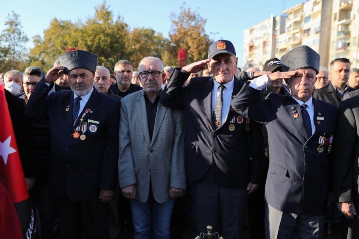 Ulu önder Atatürk 10 Kasım’da özlem ve minnetle Kartal’da anıldı
