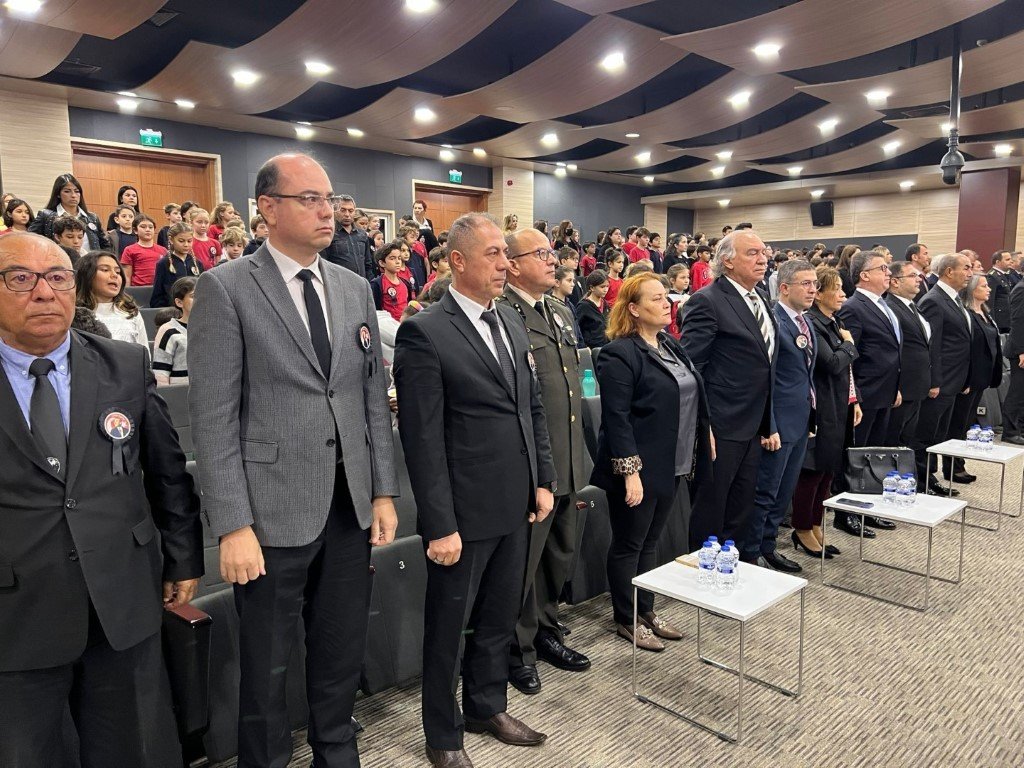 Bodrum’da Atatürk düzenlenen törenle anıldı