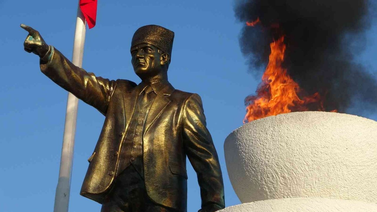 Fethiye ve Seydikemer’de 10 Kasım törenleri yapıldı