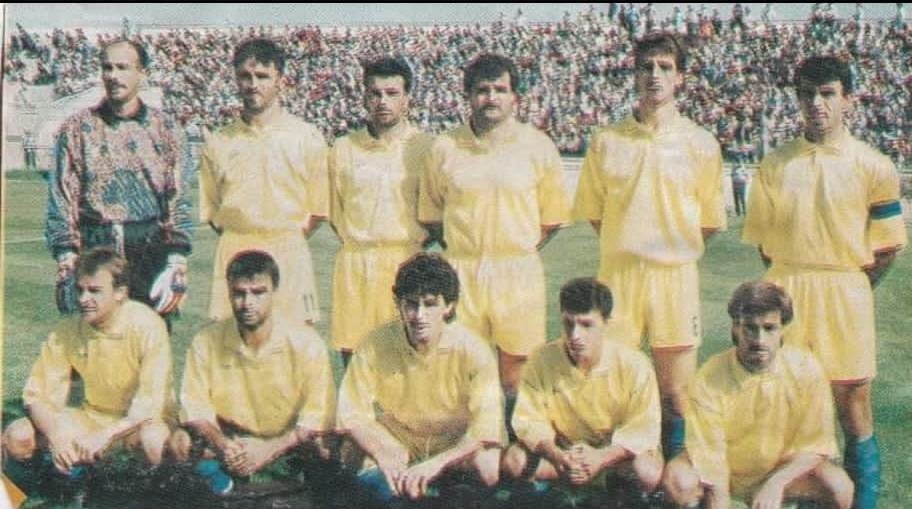 Profesyonel futbolculuktan amatör antrenörlüğüne