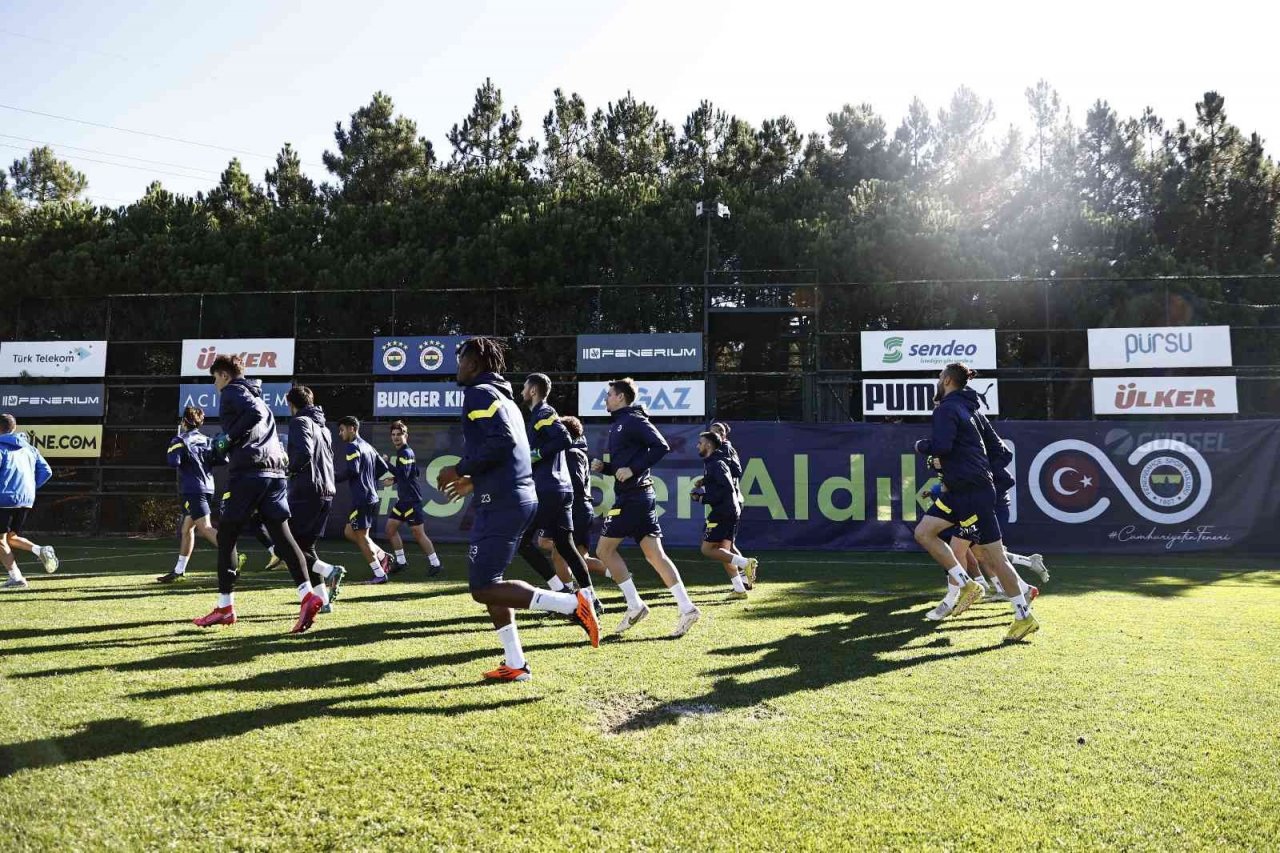 Fenerbahçe, Giresunspor maçı hazırlıklarını devam ettirdi