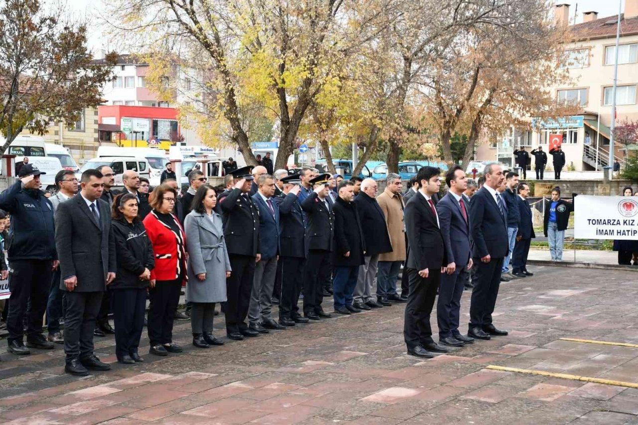 Atatürk, Tomarza’da Anıldı