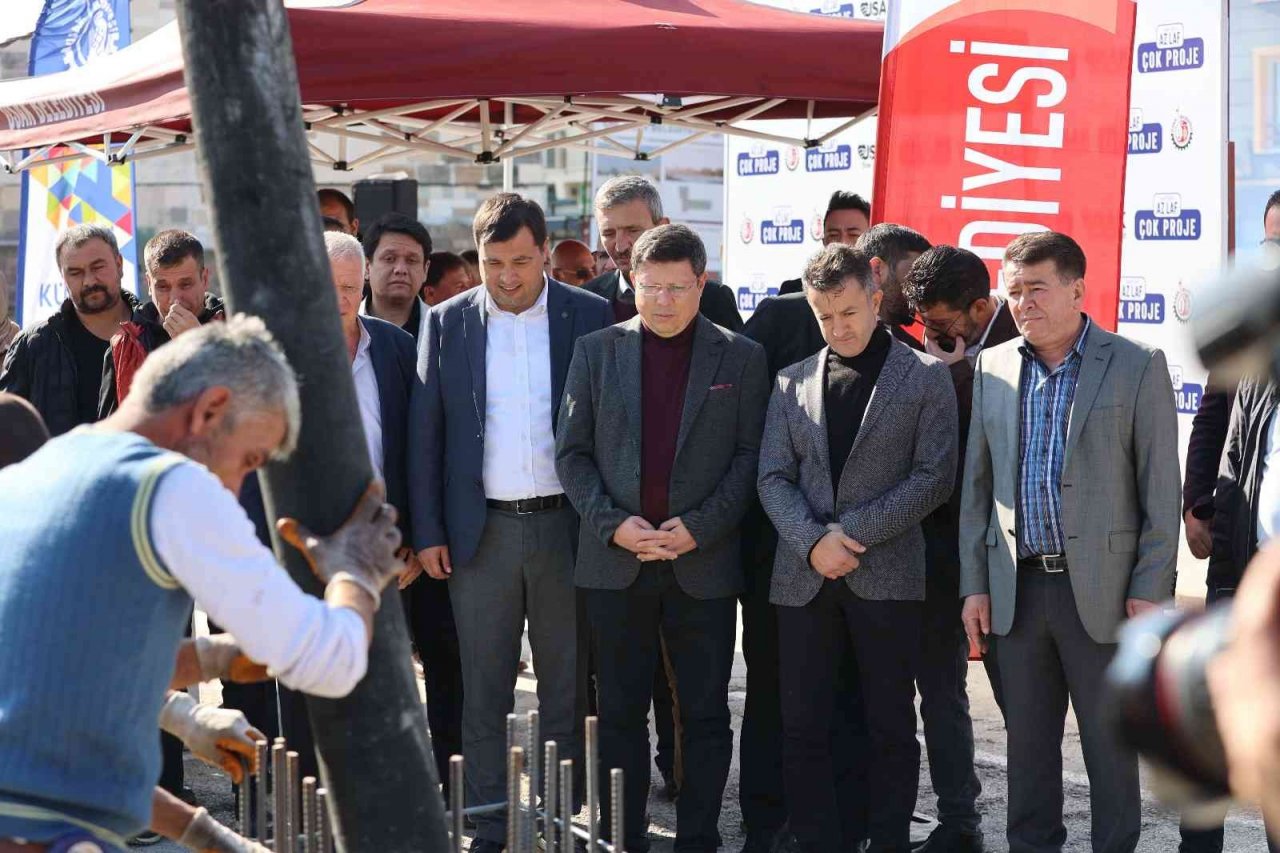 Uşak’ta 7 bin metrekareye inşa edilecek projenin temeli atıldı