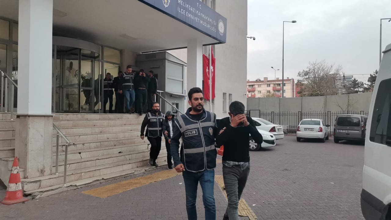 Hayvan hırsızı yakalandı