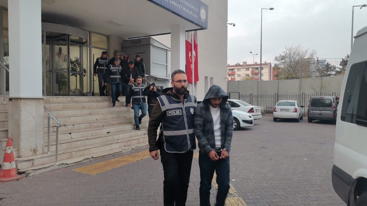 Hayvan hırsızı yakalandı