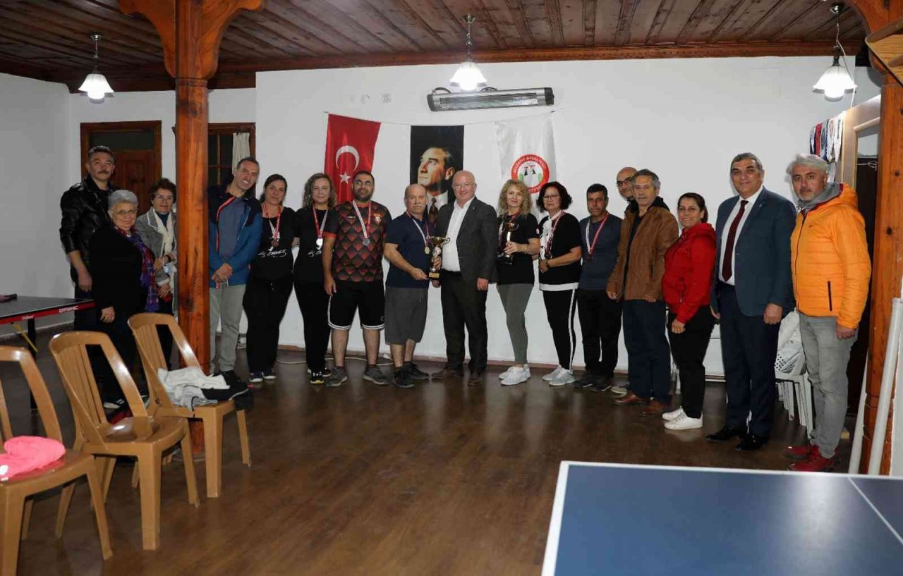 Menteşe’de’ Ataya Saygı’ masa tenisi turnuvası