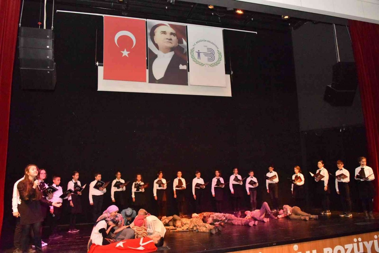 Gazi Mustafa Kemal Atatürk törenler ile anıldı