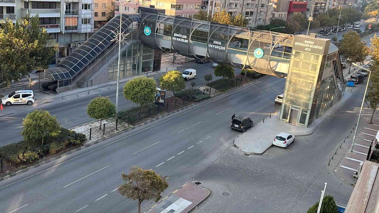 Manisa’da 2 dakikalığına hayat durdu