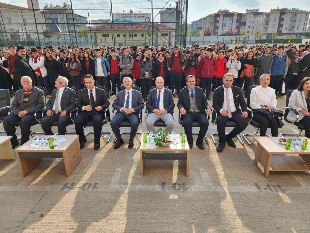 Öğrenciler adına fidan dikildi