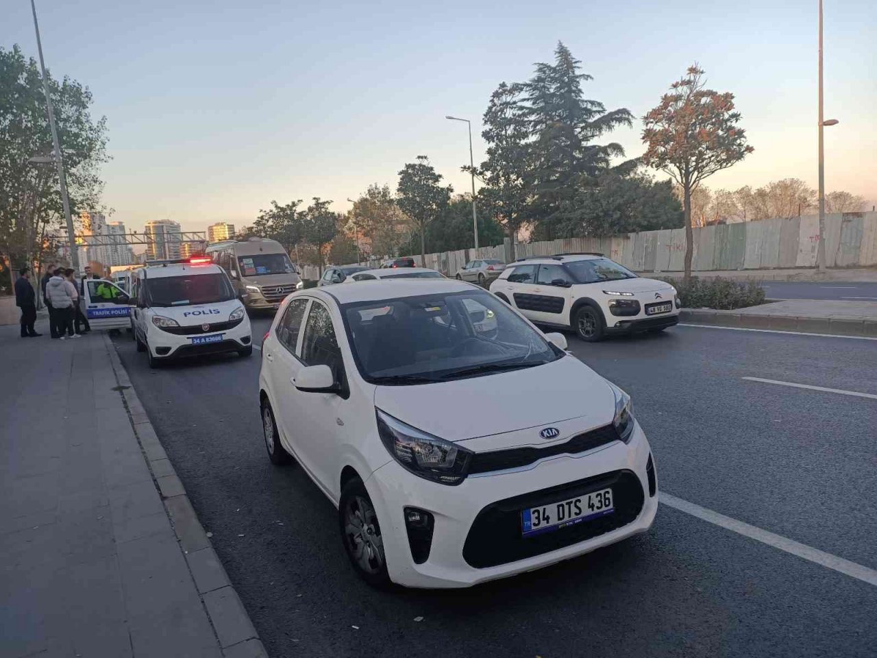 Okul çıkışında feci kaza kamerada