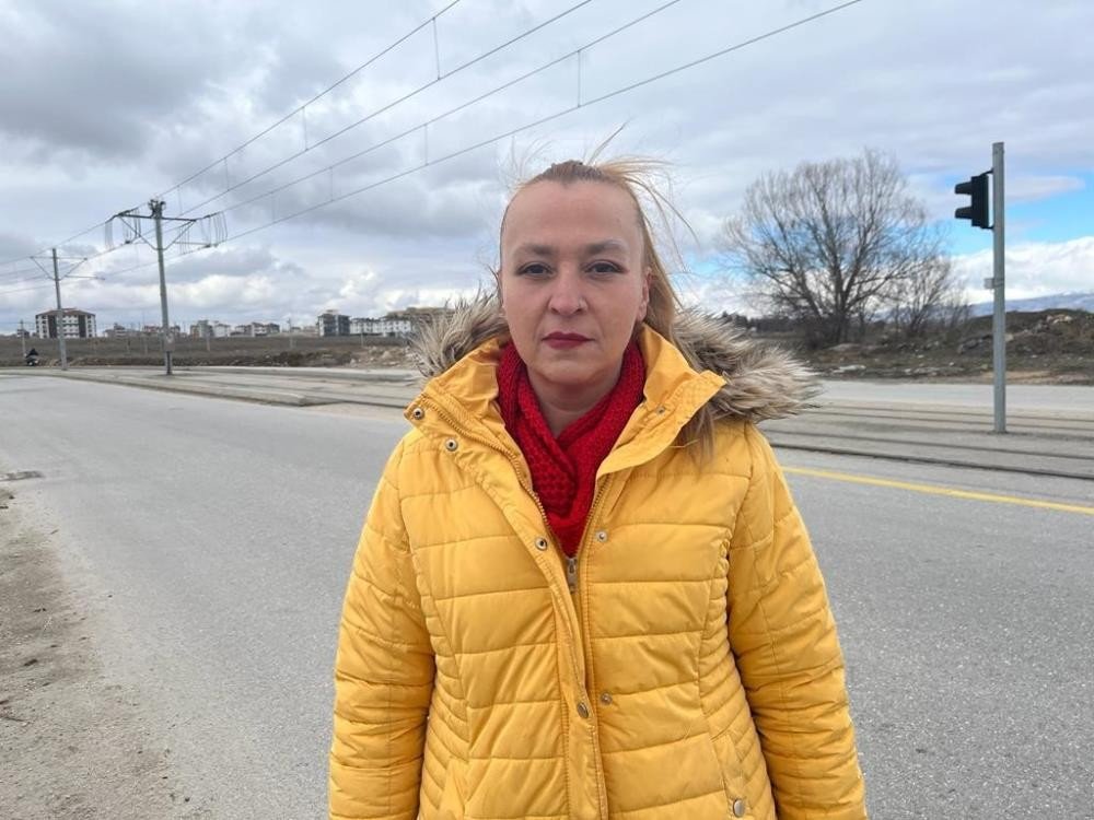 10 yavrunun annesi olan köpeğin zehirlenerek öldürüldüğü öne sürüldü