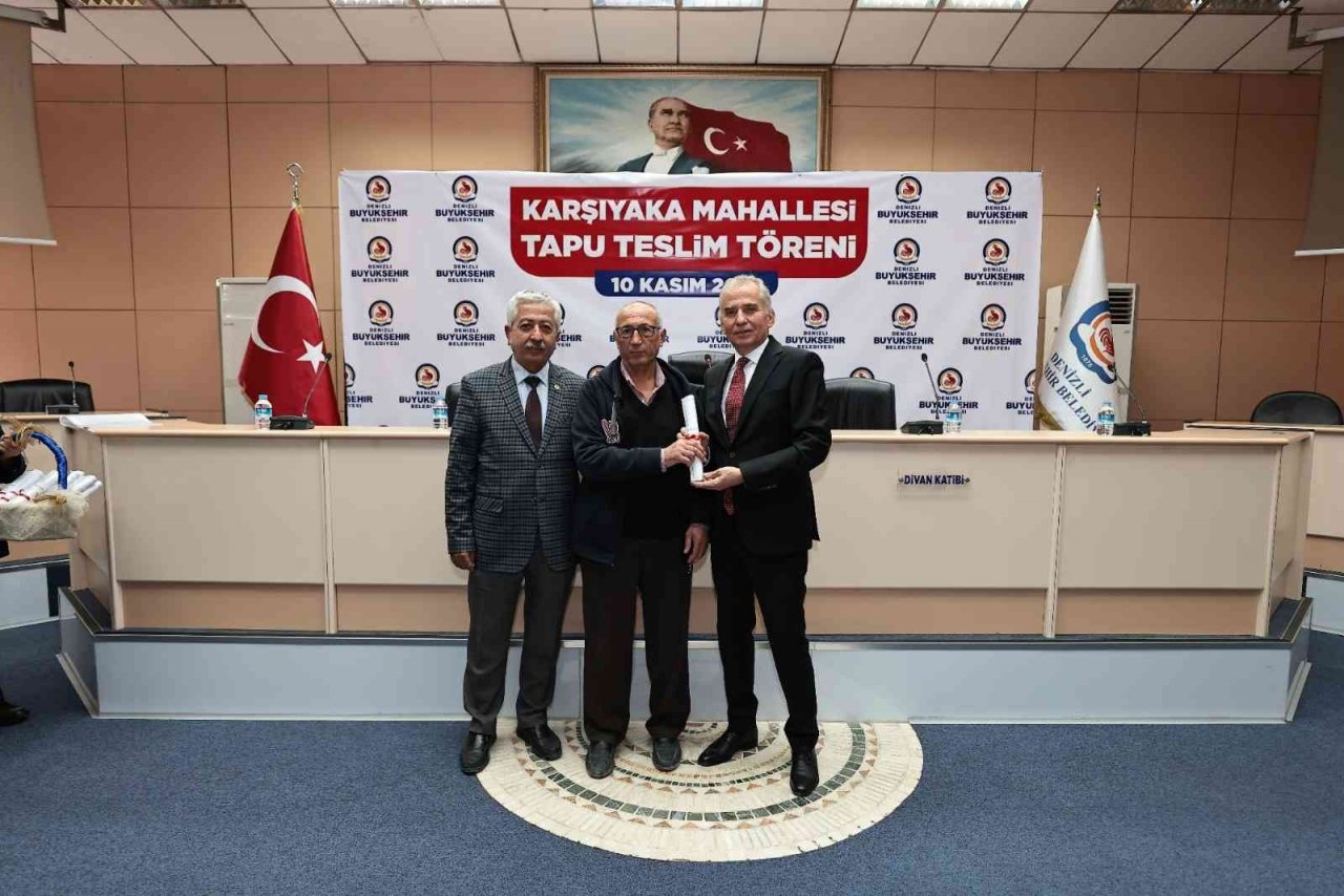 Vatandaşın tapu sevinci