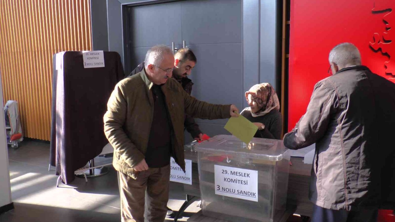 KTO’da 15. ve 29.komite seçimleri başladı